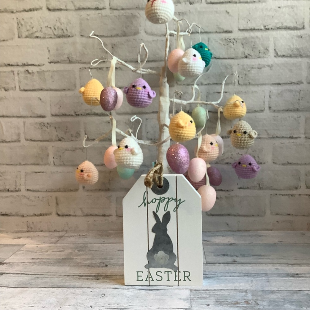 Wood Happy Easter Tag Decor